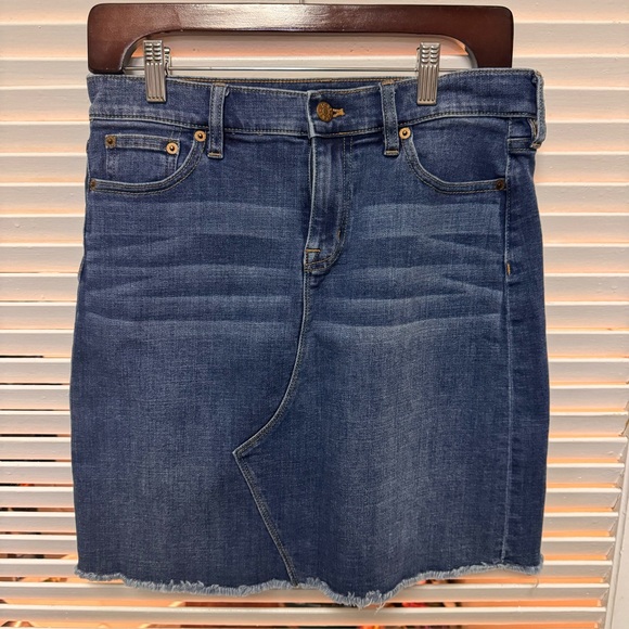 J. Crew denim jean skirt size 6 - Picture 1 of 3